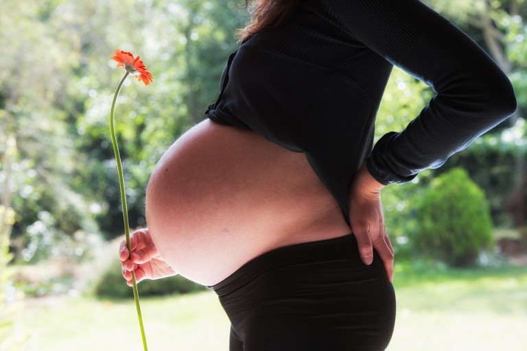 enceinte-bedaine-une