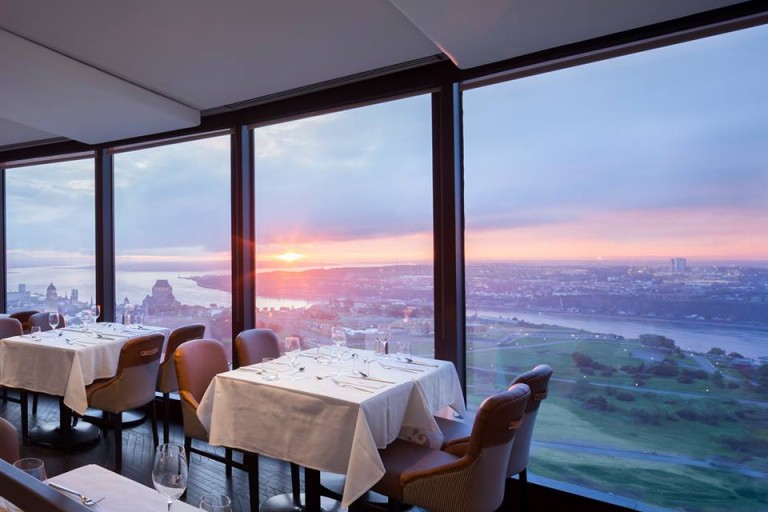 resto-ciel-quebec-une