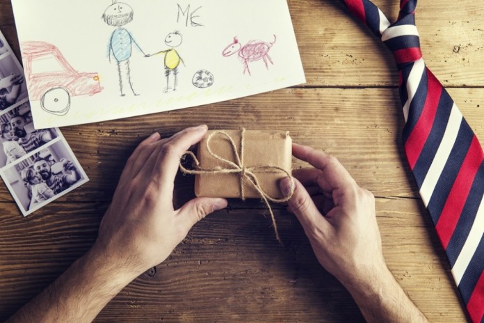 idees-cadeaux-fete-peres idees-cadeaux-fete-peres
