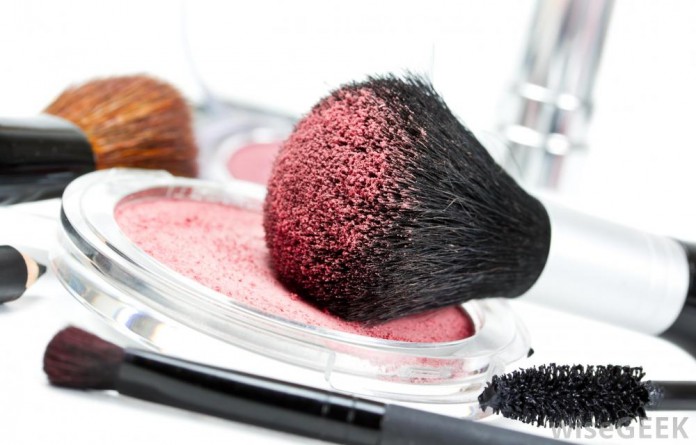 produits-maquillage produits-maquillage