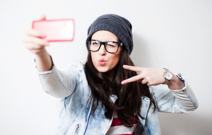 trucs-selfie-une trucs-selfie-une