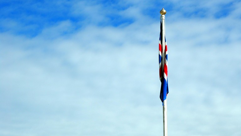 introduction-islande-drapeau-une