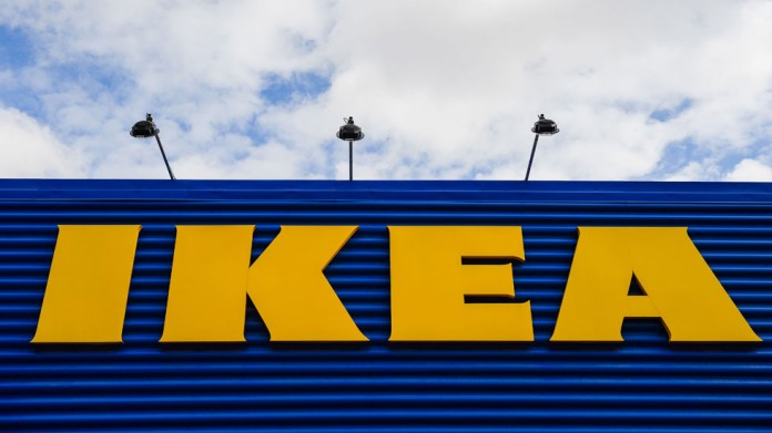 ikea-une ikea-une