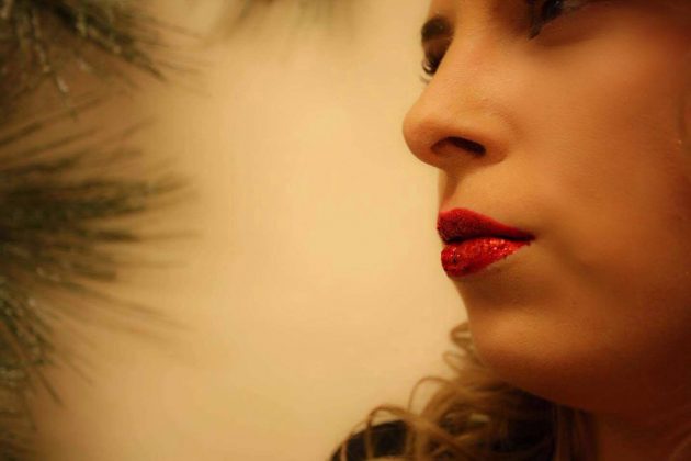 maquillage-coiffure-noel-boucles