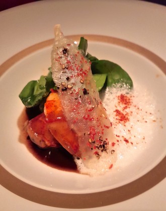 atelier-joel-robuchon-homard