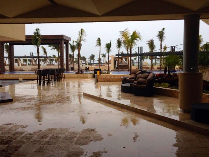 blog-tempete-tropicale-cancun blog-tempete-tropicale-cancun