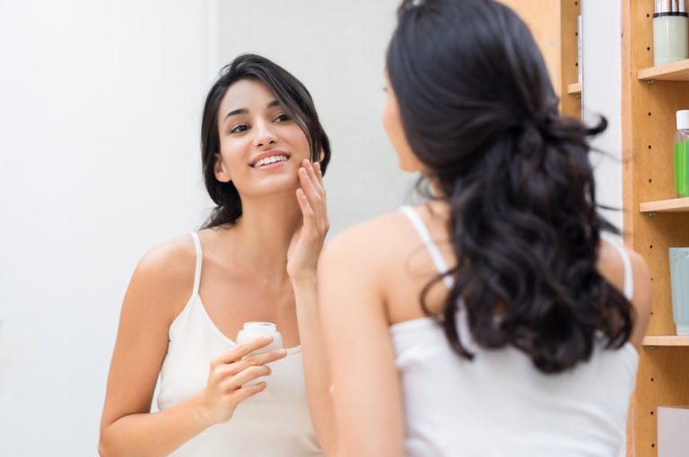 3 nouvelles crèmes anti-âge à ajouter à votre routine beauté