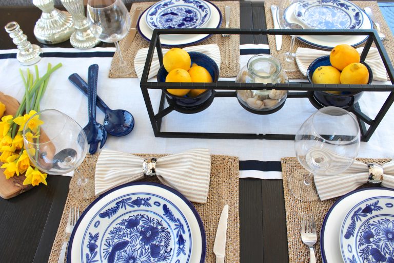 pottery-barn-bleu-blanc-table-4