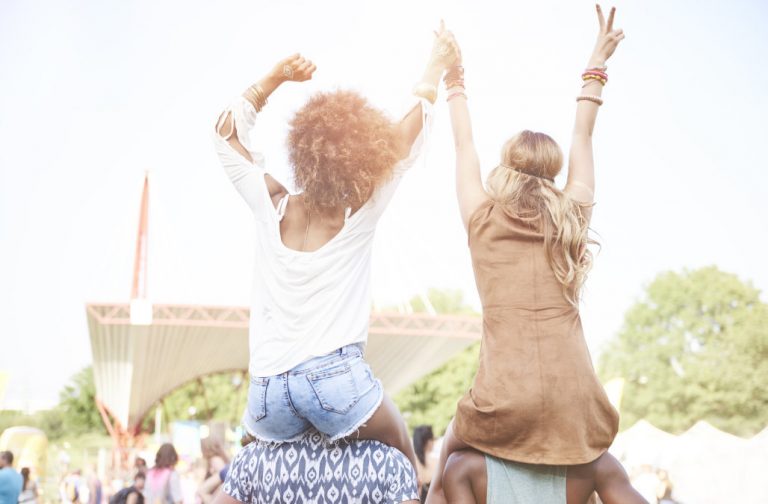 trousse-parfaite-festivaliere