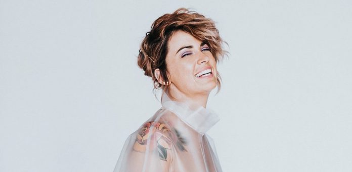 Valérie Roberts, couverture
