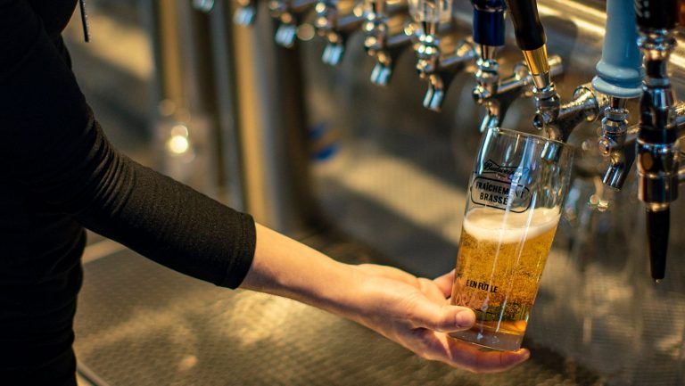 Une toute nouvelle Bud « fraîchement brassée » débarque à La Cage