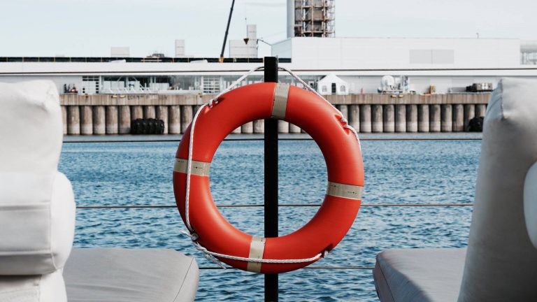 Bota Bota : une programmation estivale douce, relaxante et festive