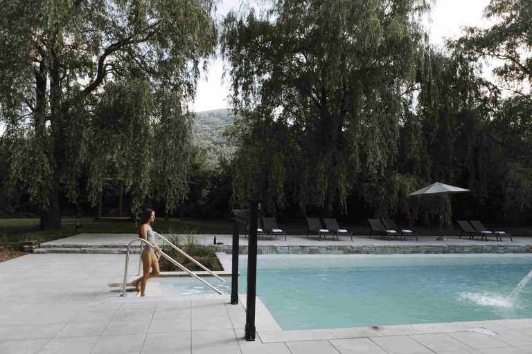 Le Strøm Spa du Mont-Saint-Hilaire est (enfin!) réouvert