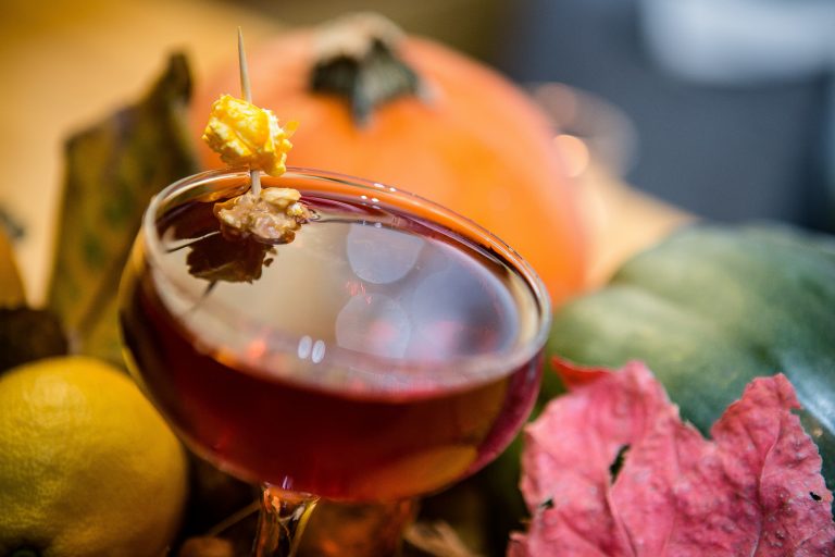 4 cocktails à base de vin pour survivre à l&rsquo;automne