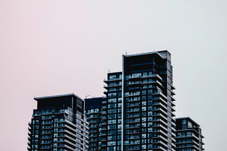 Tout ce que vous devez savoir avant d’acheter un condo