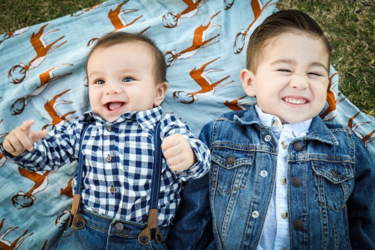 5 friperies en ligne pour habiller les enfants à petits prix