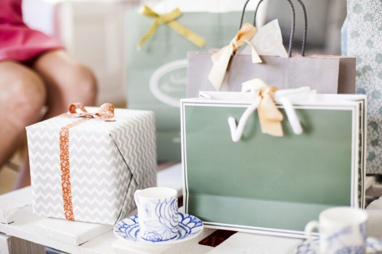 Baby Shower – 5 cadeaux qui vont changer la vie des mamans (pour vrai!)